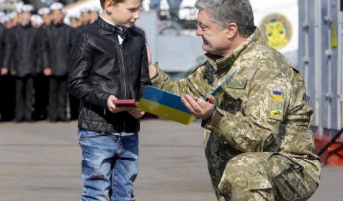 Наш земляк, український моряк-військовополонений Євген Семидоцький нагороджений державною нагородою Наш земляк, український моряк-військовополонений Євген Семидоцький нагороджений державною нагородою