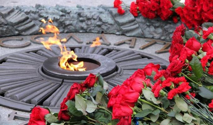 Звернення голови Сватівської районної державної адміністрації з нагоди 77-ї річниці звільнення міста Сватове та Сватівського району від нацистських окупантів Звернення голови Сватівської районної державної адміністрації з нагоди 77-ї річниці звільнення міста Сватове та Сватівського району від нацистських окупантів