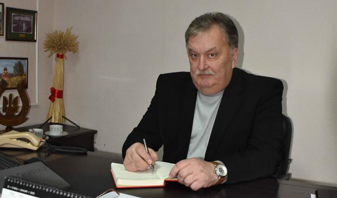 Валерій Честних припинив повноваження на посаді голови Сватівської райдержадміністрації Валерій Честних припинив повноваження на посаді голови Сватівської райдержадміністрації