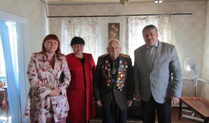 Голова райдержадміністрації відвідав ветеранів Другої світової війни Голова райдержадміністрації відвідав ветеранів Другої світової війни