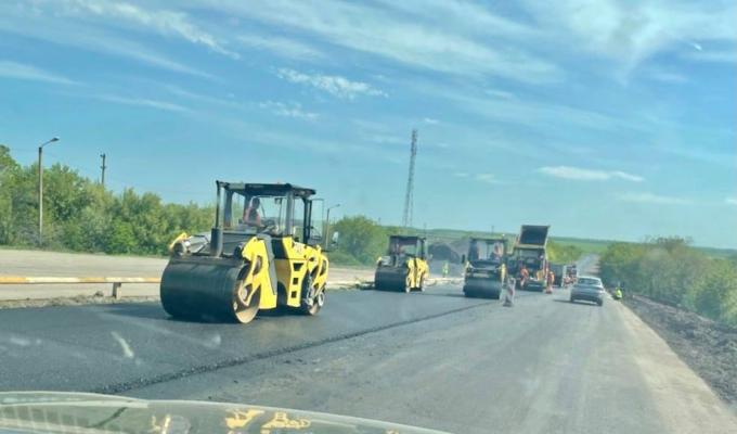 Голова Укравтодору особисто перевірив дороги «Великого будівництва» на Луганщині Голова Укравтодору особисто перевірив дороги «Великого будівництва» на Луганщині