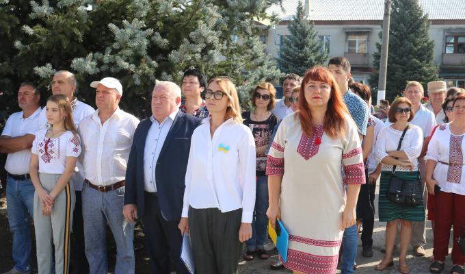 24 серпня Сватівщина урочисто відзначила День незалежності України 24 серпня Сватівщина урочисто відзначила День незалежності України
