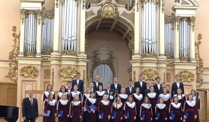 Запрошуємо на фестиваль хорової музики «Східний КАМЕРТОН» Запрошуємо на фестиваль хорової музики «Східний КАМЕРТОН»
