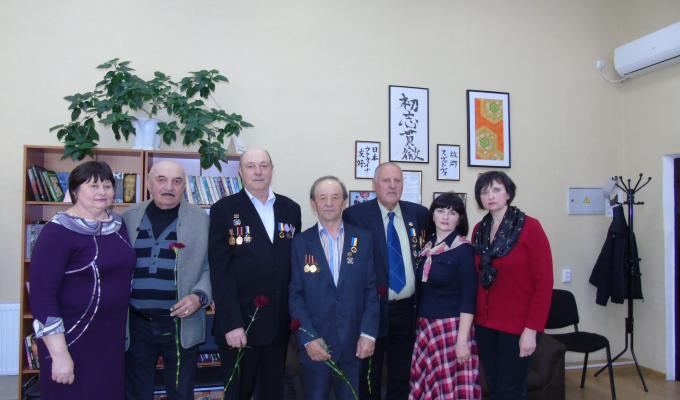 З відповідальністю за долі мільйонів людей З відповідальністю за долі мільйонів людей