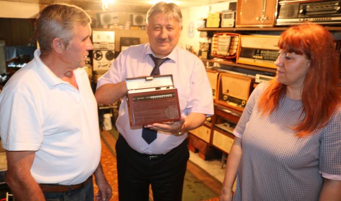 Віктор Іванович Гулий. Колекціонер зі Сватового Віктор Іванович Гулий. Колекціонер зі Сватового