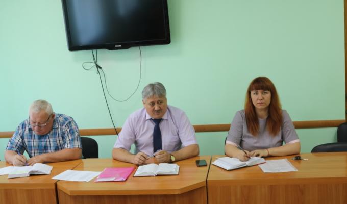 Апаратна нарада у голови райдержадміністрації Апаратна нарада у голови райдержадміністрації