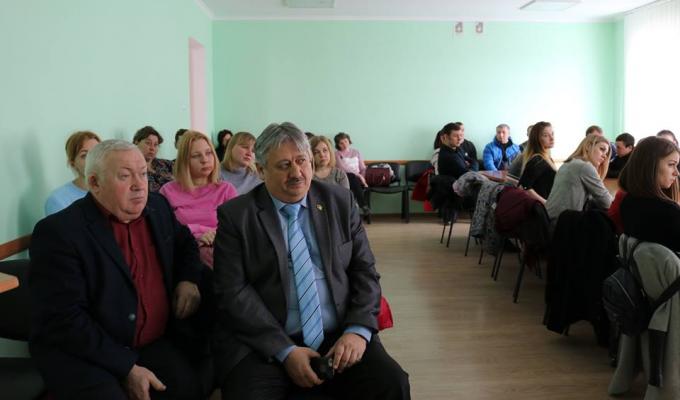 Дмитро Мухтаров зустрівся з народним депутатом України Віталієм Курилом Дмитро Мухтаров зустрівся з народним депутатом України Віталієм Курилом