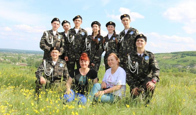 «Джура» зібрала юних патріотів Сватівщини біля Козацької вежі «Джура» зібрала юних патріотів Сватівщини біля Козацької вежі