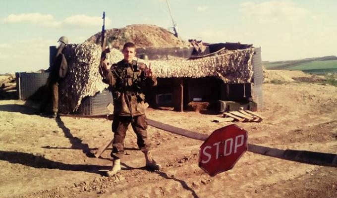 Сватівчани попрощалися з полеглим земляком-захисником України Сватівчани попрощалися з полеглим земляком-захисником України