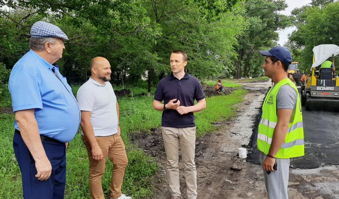 В Сватівському районі продовжують відновлювати автошляхи В Сватівському районі продовжують відновлювати автошляхи