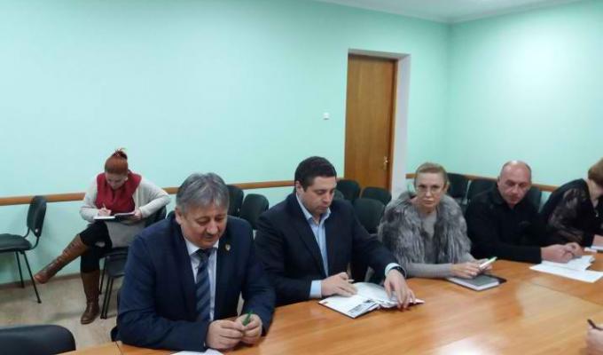 Нарада з питань розвитку тваринництва за участю заступника голови Луганської облдержадміністрації Данієляна В.Р. Нарада з питань розвитку тваринництва за участю заступника голови Луганської облдержадміністрації Данієляна В.Р.