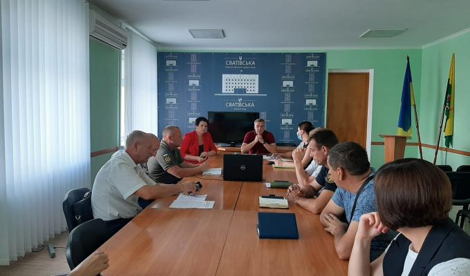 27 серпня відбулося засідання районної комісії з питань техногенно-екологічної безпеки та надзвичайних ситуацій, яке провів заступник голови райдержадміністрації, голова комісії Борис Руденко 27 серпня відбулося засідання районної комісії з питань техногенно-екологічної безпеки та надзвичайних ситуацій, яке провів заступник голови райдержадміністрації, голова комісії Борис Руденко