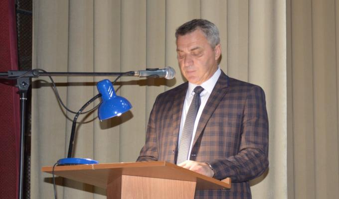Напередодні нового навчального року в громадах Сватівського району проходять серпневі педагогічні форуми, під час яких підсумовуються результати минулого навчального року та визначаються пріоритетні завдання на новий навчальний рік Напередодні нового навчального року в громадах Сватівського району проходять серпневі педагогічні форуми, під час яких підсумовуються результати минулого навчального року та визначаються пріоритетні завдання на новий навчальний рік