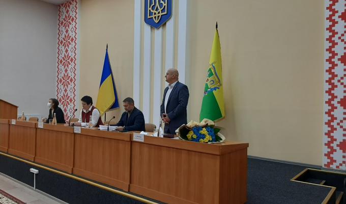 Голова Луганської облдержадміністрації Сергій Гайдай офіційно представив голову Сватівської райдержадміністрації Голова Луганської облдержадміністрації Сергій Гайдай офіційно представив голову Сватівської райдержадміністрації