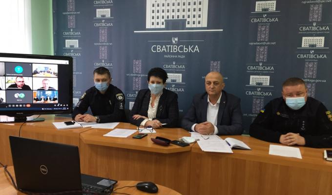 29 жовтня голова райдержадміністрації Олег Сліпець провів засідання районної комісії з питань техногенно-екологічної безпеки та надзвичайних ситуацій, яку він очолює 29 жовтня голова райдержадміністрації Олег Сліпець провів засідання районної комісії з питань техногенно-екологічної безпеки та надзвичайних ситуацій, яку він очолює