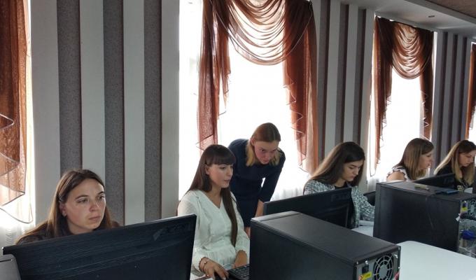 Вдосконалення практичних навичок обслуговування громадян за єдиними стандартами Вдосконалення практичних навичок обслуговування громадян за єдиними стандартами