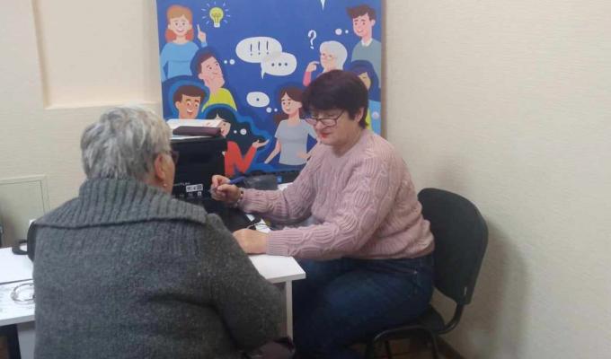 В хабах Харкова та Івано-Франківська Лікарі сімейної медицини Сватівського центру первинної медико-санітарної допомоги надають консультації В хабах Харкова та Івано-Франківська Лікарі сімейної медицини Сватівського центру первинної медико-санітарної допомоги надають консультації