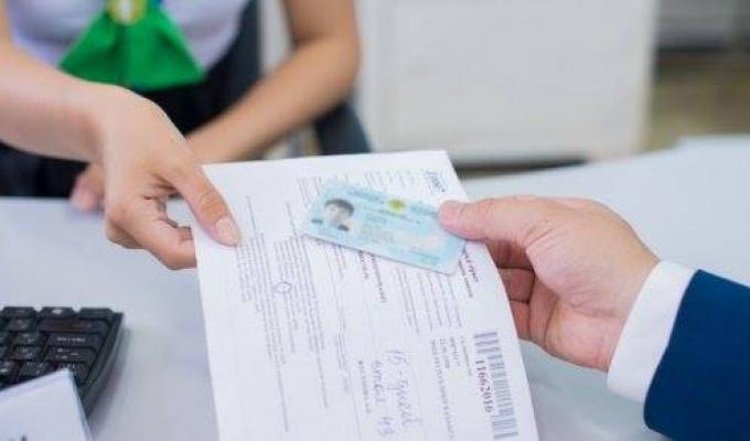 Парламент підтримав законопроєкт щодо спрощення реєстрації місця проживання дітей-переселенців Парламент підтримав законопроєкт щодо спрощення реєстрації місця проживання дітей-переселенців