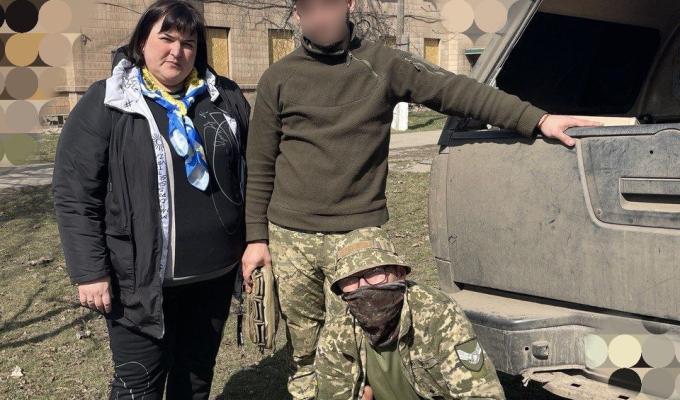 Захисникам України, які несуть службу на сватівському напрямку передана допомога від мешканців Коломийчиської громади Захисникам України, які несуть службу на сватівському напрямку передана допомога від мешканців Коломийчиської громади