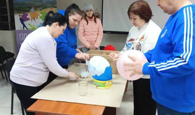 Протягом минулого тижня понад 1500 внутрішньо переміщених луганчан  отримали допомогу у гуманітарних хабах при громадах Сватівщини