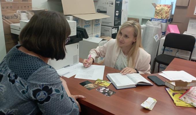 В гуманітарному хабі Нижньодуванської селищної військової адміністрації в м.Харків працює психолог В гуманітарному хабі Нижньодуванської селищної військової адміністрації в м.Харків працює психолог