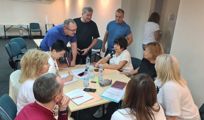 Представники Сватівської РДА-РВА та військових адміністрацій Сватівського району долучились до дводенного тренінгу «Сексуальне насильство, пов’язане з конфліктом: надання комплексної допомоги постраждалим» Представники Сватівської РДА-РВА та військових адміністрацій Сватівського району долучились до дводенного тренінгу «Сексуальне насильство, пов’язане з конфліктом: надання комплексної допомоги постраждалим»