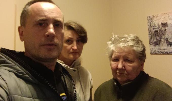 В Координаційному центрі надання допомоги внутрішньо переміщеним особам з Луганської області у м. Житомир, роботою якого опікується Білокуракинська селищна військова адміністрація, працюють мультидисциплінарні команди з надання соціальної допомоги В Координаційному центрі надання допомоги внутрішньо переміщеним особам з Луганської області у м. Житомир, роботою якого опікується Білокуракинська селищна військова адміністрація, працюють мультидисциплінарні команди з надання соціальної допомоги