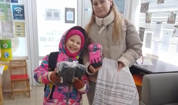 В гуманітарному хабу Сватівської МВА можна отримати дитячі теплі речі В гуманітарному хабу Сватівської МВА можна отримати дитячі теплі речі