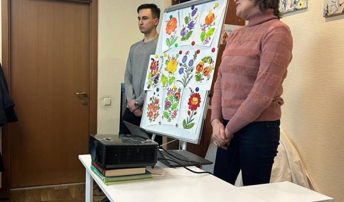 Розвиваємо співпрацю між представниками громад району з міжнародними організаціями Розвиваємо співпрацю між представниками громад району з міжнародними організаціями