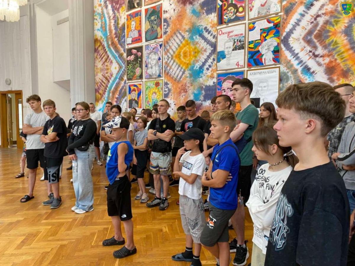 «Артек» зустрічає дітей Білокуракинської громади