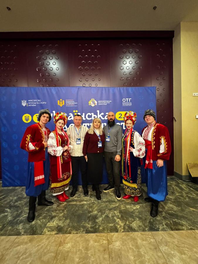 Представники Сватівщини взяли участь у ІІ Всеукраїнському форумі «Українська ідентичність» у Дніпрі