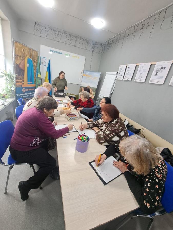 «Емпатія як ключ до здорових відносин» — тепла зустріч для відвідувачів клубу ВПО