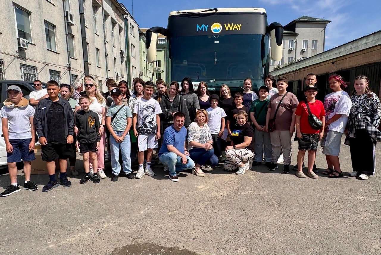 Назустріч новим враженням: діти зі Сватівської громади вирушили на відпочинок до Німеччини