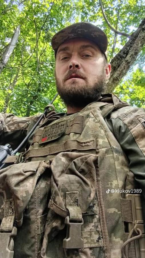 Почесної відзнаки «Золотий шеврон» удостоєно Клюкова Олега Юрійовича