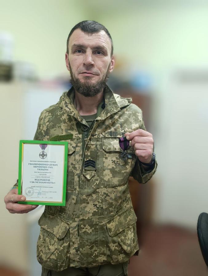 Відзнака «За незламність» — для Сергія Леонова, захисника з Троїцької громади
