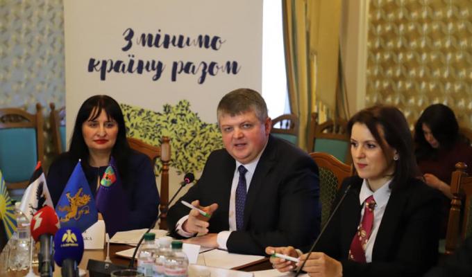 Відбулась перша чотирьохстороння зустріч учасників проєкту «Змінимо країну разом» Відбулась перша чотирьохстороння зустріч учасників проєкту «Змінимо країну разом»