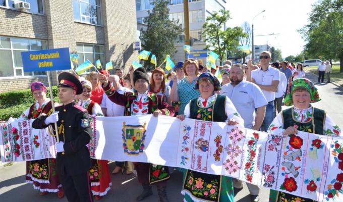 Сторінками свята на честь дня народження області Сторінками свята на честь дня народження області