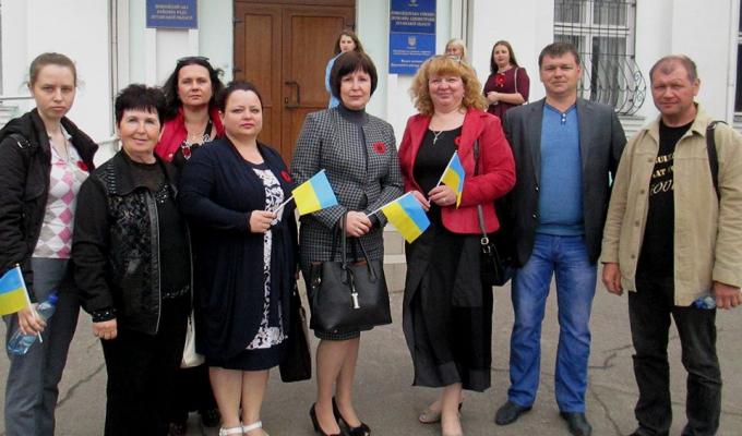 Делегація Сватівщини взяла участь в обласних урочистостях з нагоди Дня Перемоги над нацизмом Делегація Сватівщини взяла участь в обласних урочистостях з нагоди Дня Перемоги над нацизмом