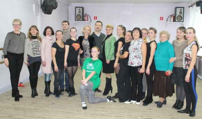 Обмін досвідом за участю викладачів викладачі Сватівської районної школи мистецтв ім. В. Зінкевича Обмін досвідом за участю викладачів викладачі Сватівської районної школи мистецтв ім. В. Зінкевича