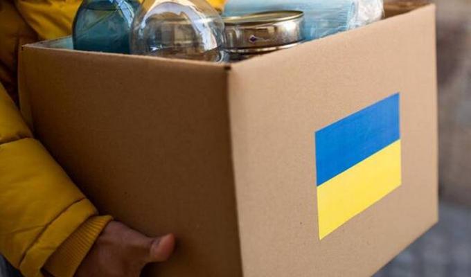 Гуманітарний хаб Сватівської міської військової адміністрації провів щомісячну виїзну видачу допомоги Гуманітарний хаб Сватівської міської військової адміністрації провів щомісячну виїзну видачу допомоги