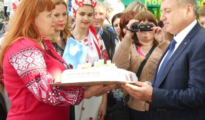 Сватівщина на святкуванні дня народження Луганської області (продовження) Сватівщина на святкуванні дня народження Луганської області (продовження)