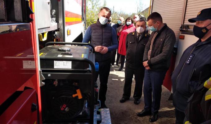 Голова райдержадміністрації Олег Клименчуков взяв участь у навчаннях з ліквідації надзвичайних ситуацій Голова райдержадміністрації Олег Клименчуков взяв участь у навчаннях з ліквідації надзвичайних ситуацій