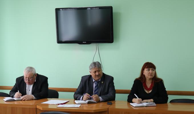 У райдержадміністрації відбулася апаратна нарада У райдержадміністрації відбулася апаратна нарада
