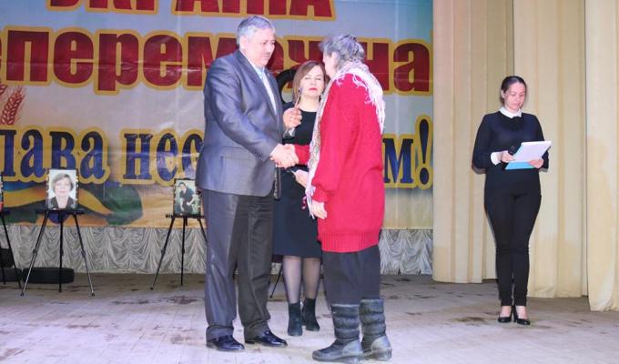 На Сватівщині вшанували память Героїв Небесної Сотні На Сватівщині вшанували память Героїв Небесної Сотні