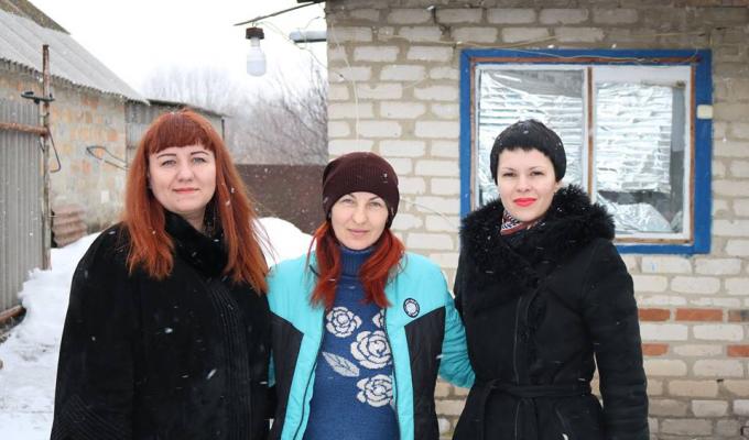 Ольга Лішик та Ганна Лемешко зустрілися з родиною Євгена Семидоцького Ольга Лішик та Ганна Лемешко зустрілися з родиною Євгена Семидоцького