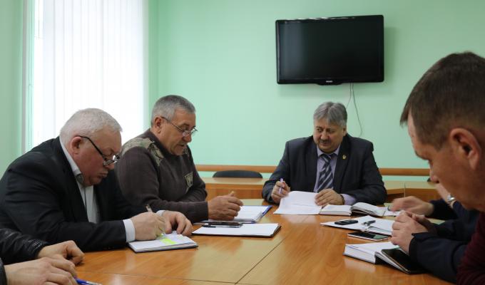 Підготовка до продовольчого ярмарку Підготовка до продовольчого ярмарку
