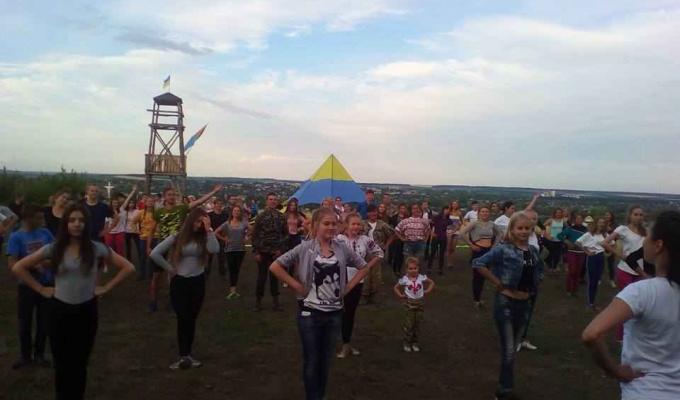 Зустріч 8-го «Змагального» Потягу Єднання України «Труханівська Січ» Зустріч 8-го «Змагального» Потягу Єднання України «Труханівська Січ»