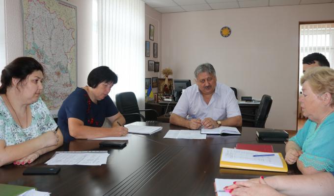 Обговорено питання кадрового забезпечення підприємств Сватівського району Обговорено питання кадрового забезпечення підприємств Сватівського району
