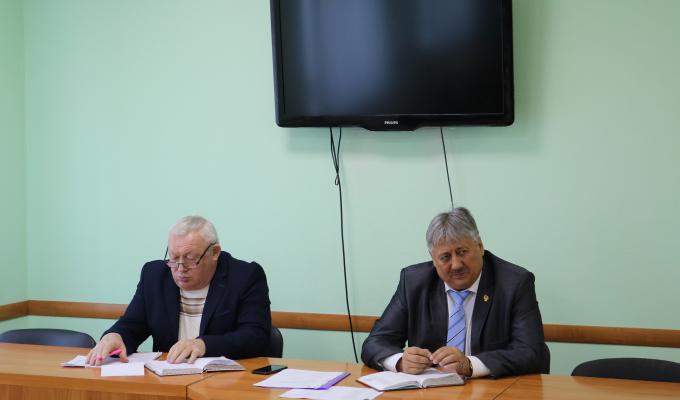 Дмитро Мухтаров провів чергову апаратну нараду Дмитро Мухтаров провів чергову апаратну нараду