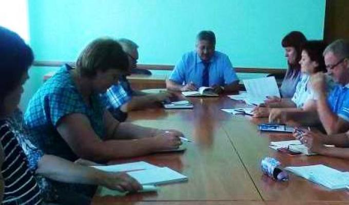 Підготовка до проведення урочистостей у Сватівському районі Підготовка до проведення урочистостей у Сватівському районі
